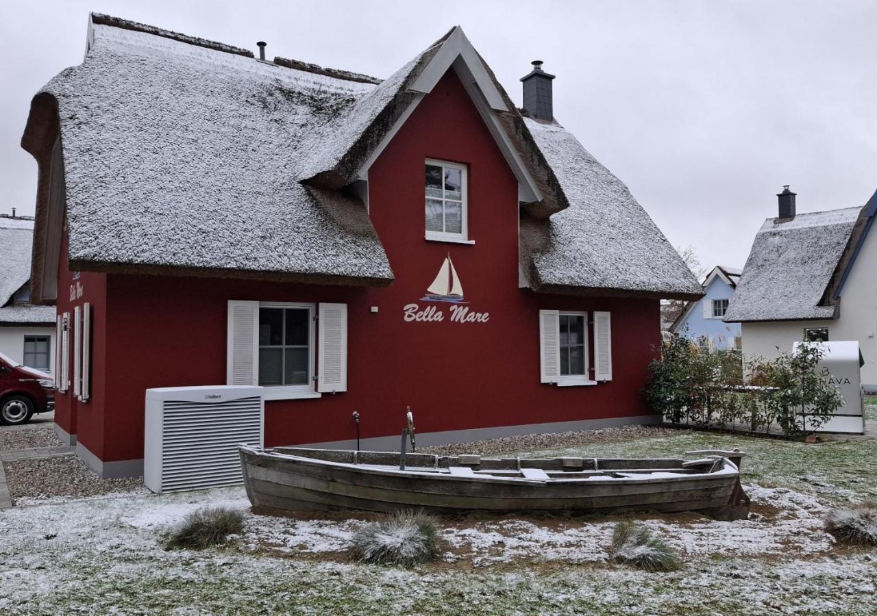 Modernes Reetdach-Ostseeferienhaus Bella Mare, Insel Usedom Mit Sauna, Kamin & Sonnenterrasse Zirchow Kültér fotó